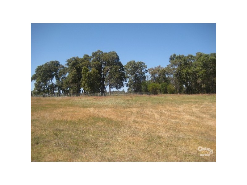 26 Bishop Place,, Yarloop WA 6218