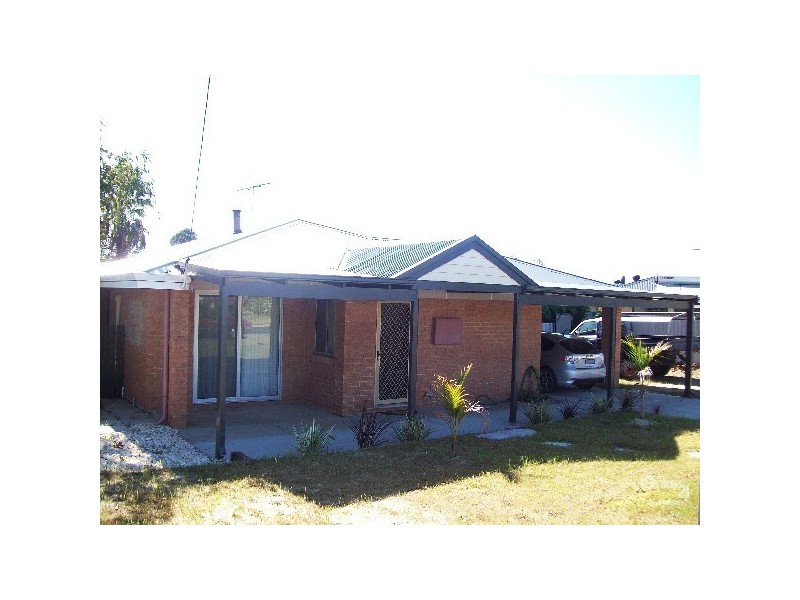 13 Shannon Way, Collie WA 6225