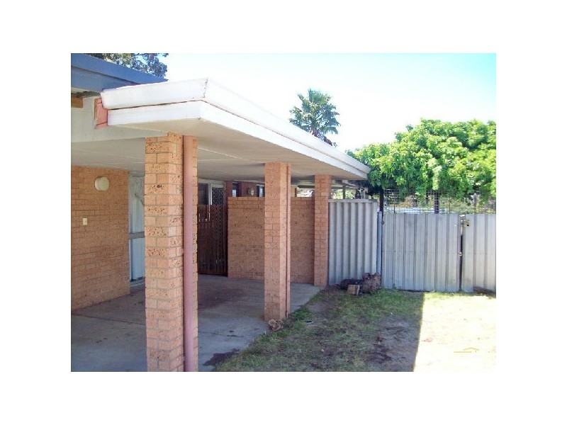 13 Shannon Way, Collie WA 6225