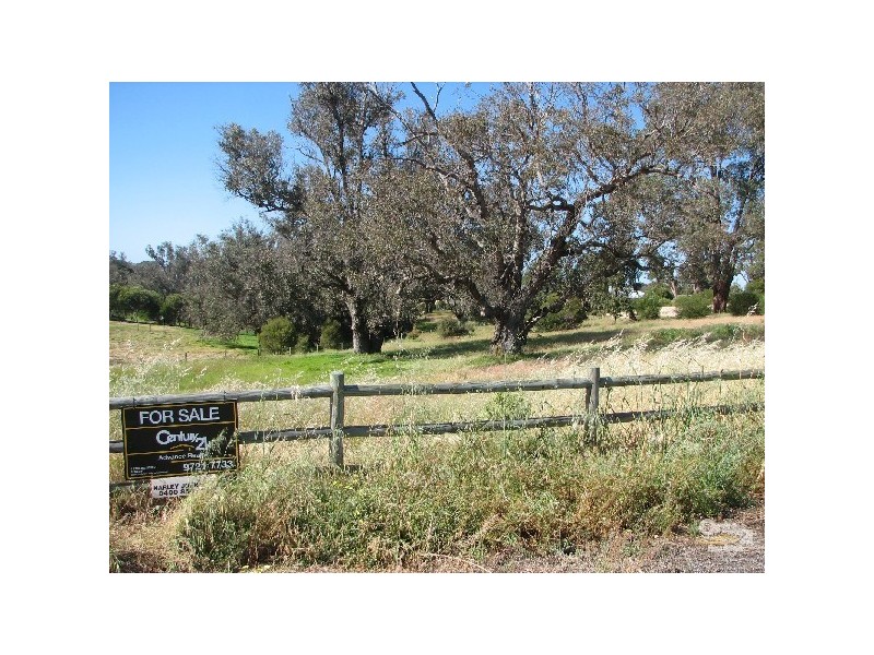 7 Craigie Drive, Roelands WA 6226