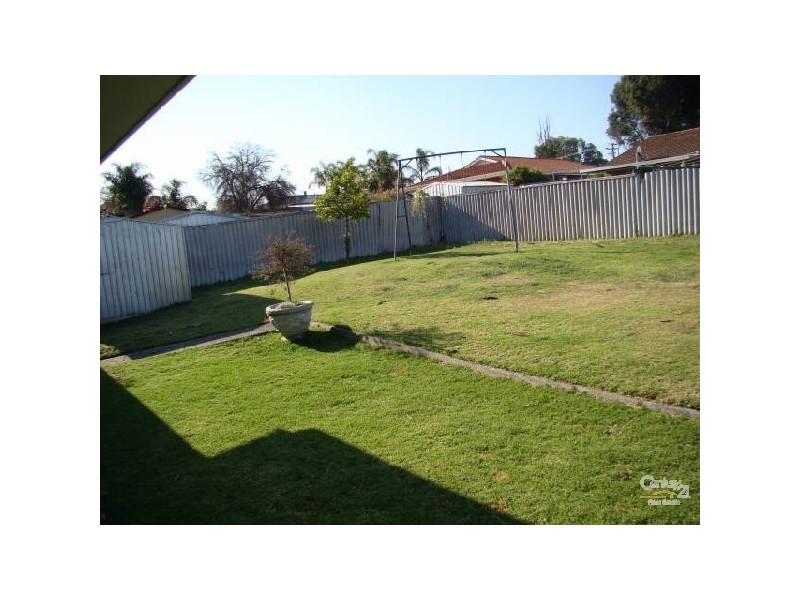 7 Coverley Drive, Collie WA 6225