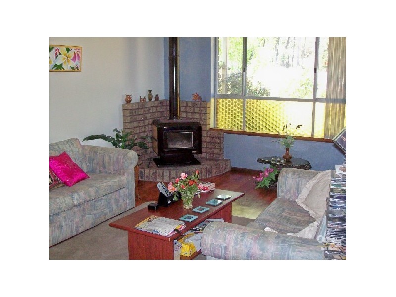 21 Bevan Way, Collie WA 6225