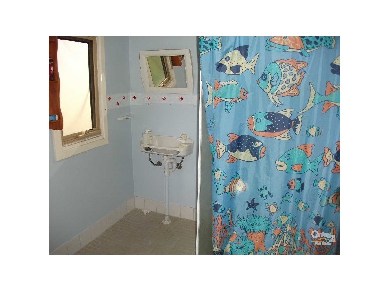 16 Simpson Street, Collie WA 6225