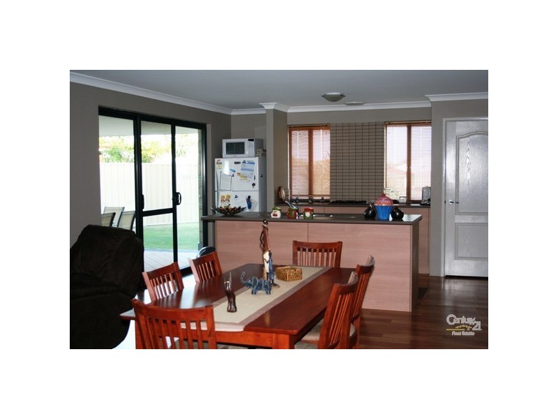 2 Fairhill Road, Australind WA 6233
