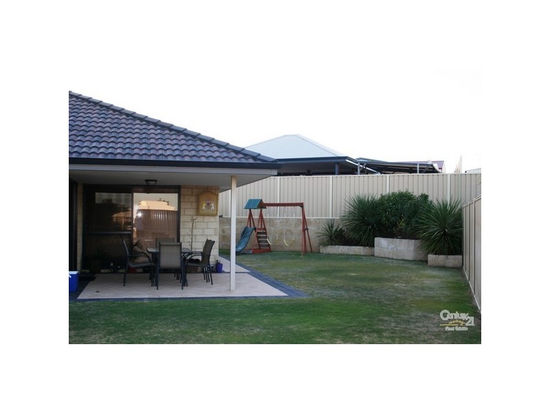 2 Fairhill Road, Australind WA 6233