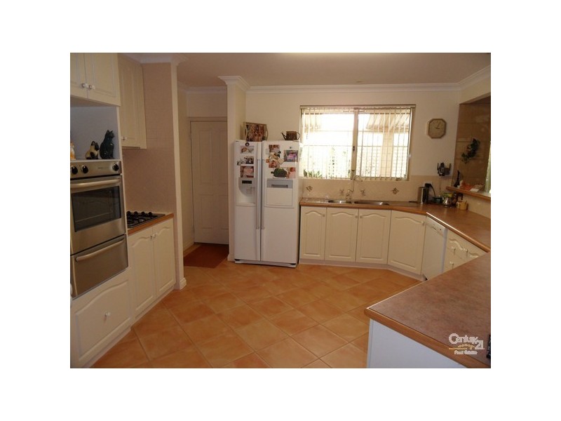 3 Tea Tree Place, Gelorup WA 6230