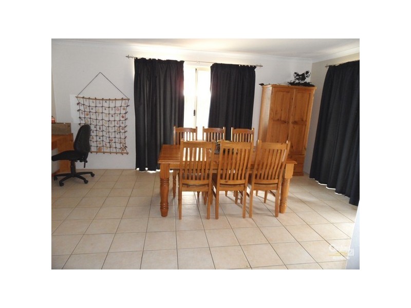 36 Grandite Fairway, Australind WA 6233