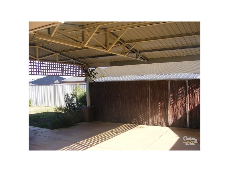36 Grandite Fairway, Australind WA 6233