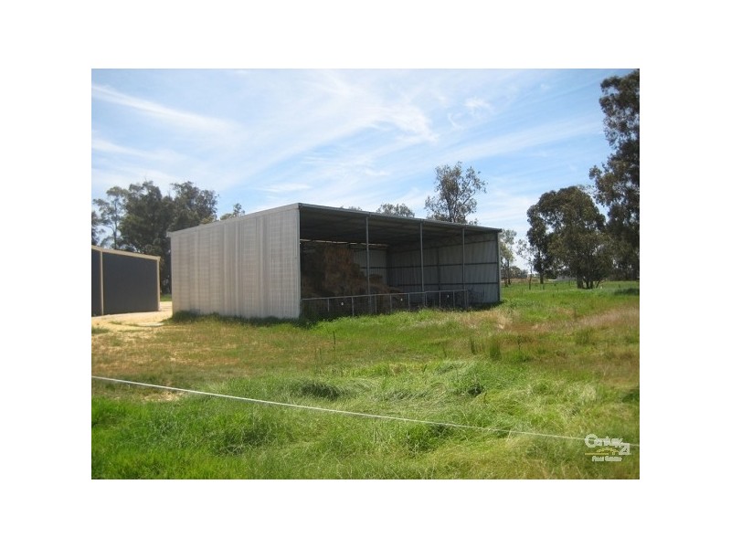 21 Government Road, Harvey WA 6220