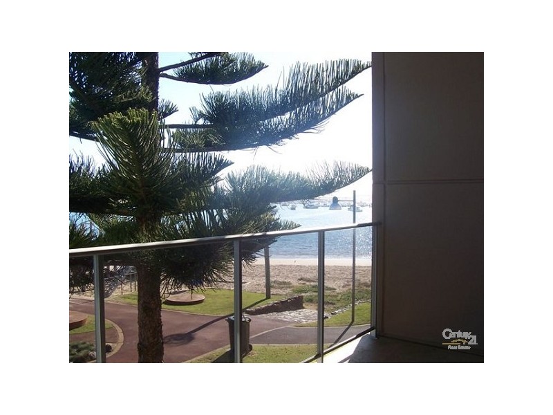 2/2 Jetty Road, Bunbury WA 6230