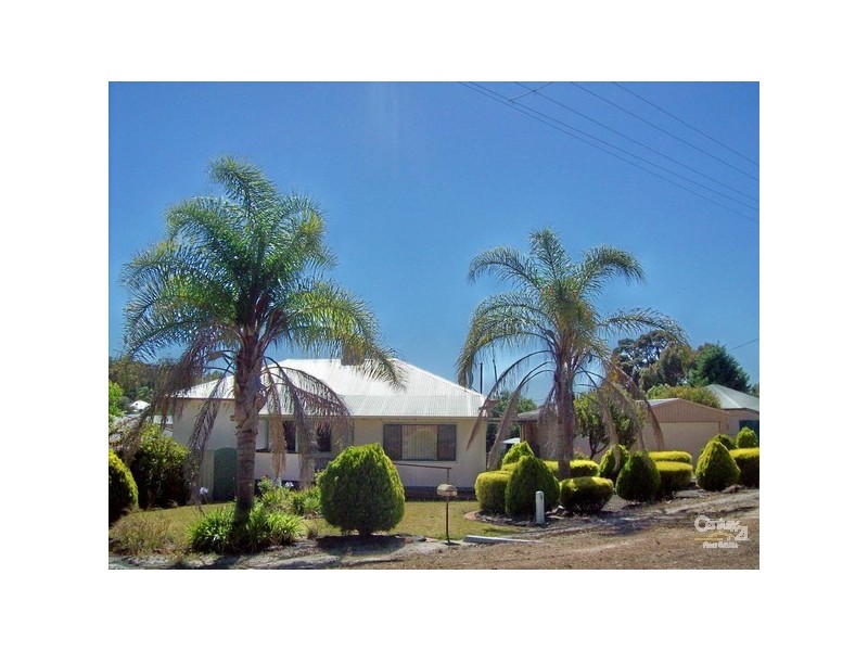 1 Caulfield Street, Collie WA 6225