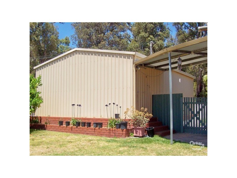 1 Caulfield Street, Collie WA 6225