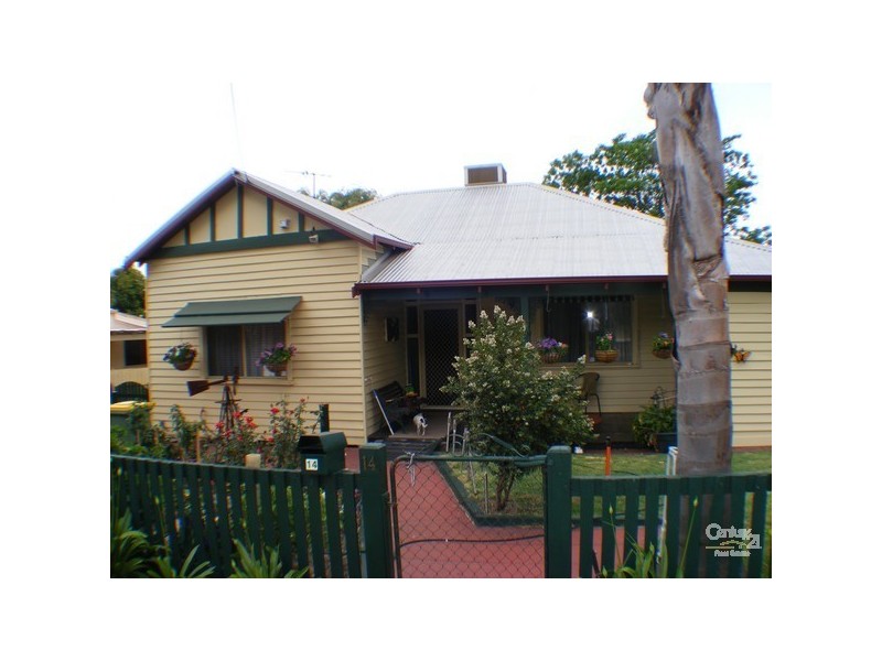 14 Raymond Street, Collie WA 6225