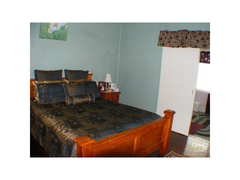 14 Raymond Street, Collie WA 6225