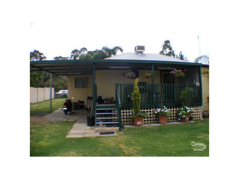 14 Raymond Street, Collie WA 6225