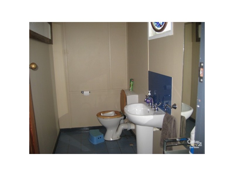 124 Uduc Road, Harvey WA 6220