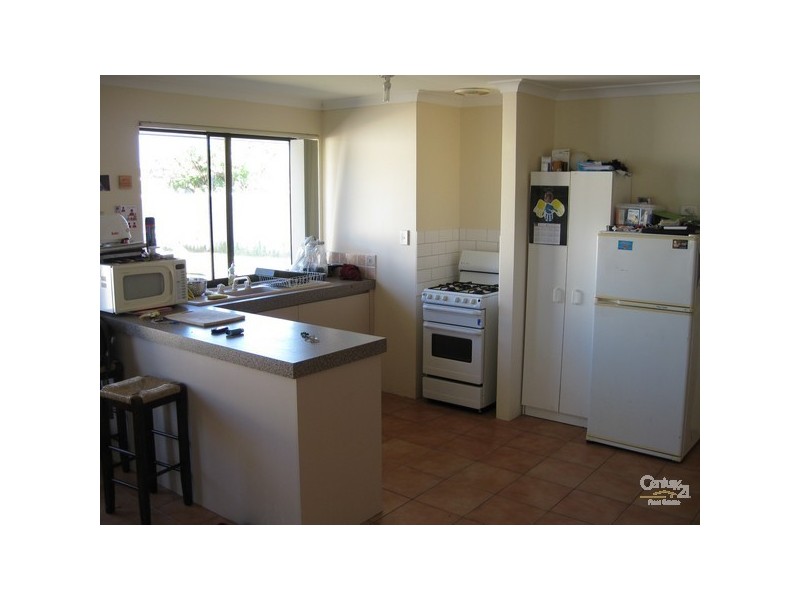 19 Brand Ave, Usher WA 6230