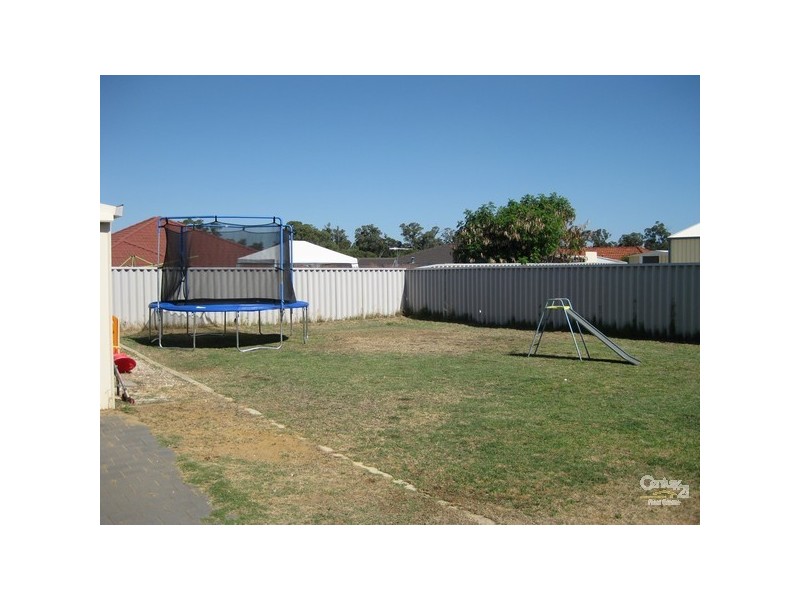 19 Brand Ave, Usher WA 6230