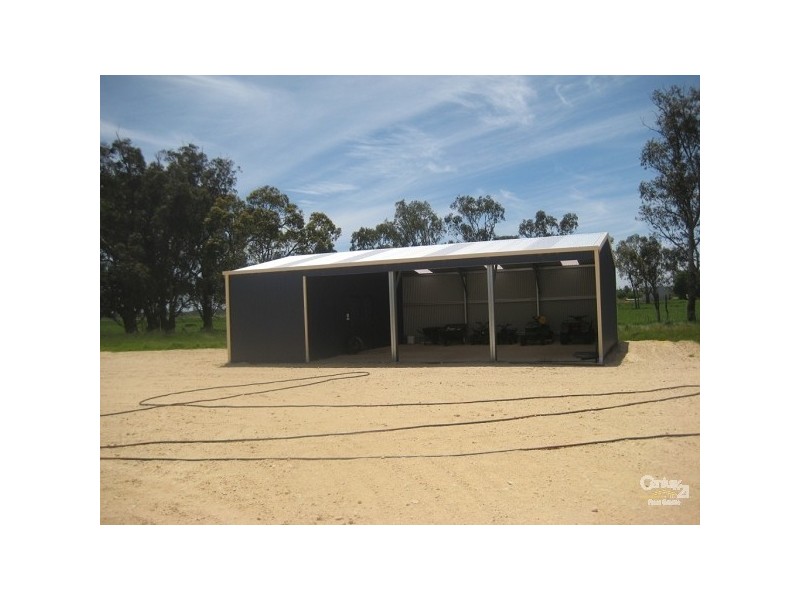 21 Government Road, Harvey WA 6220