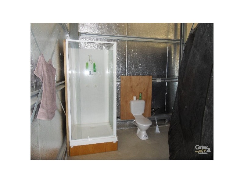 21 Government Road, Harvey WA 6220