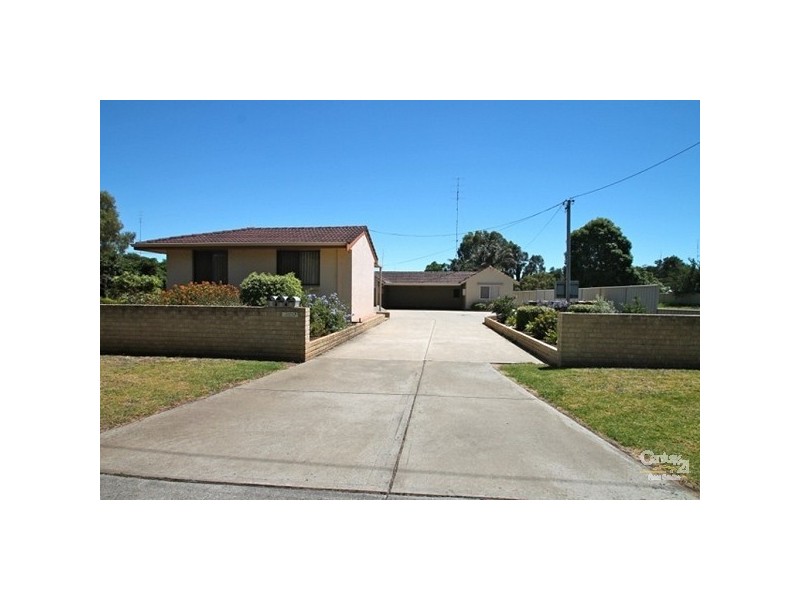 8 King Street, Harvey WA 6220