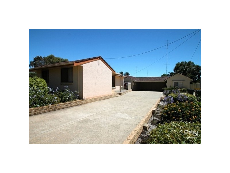 8 King Street, Harvey WA 6220