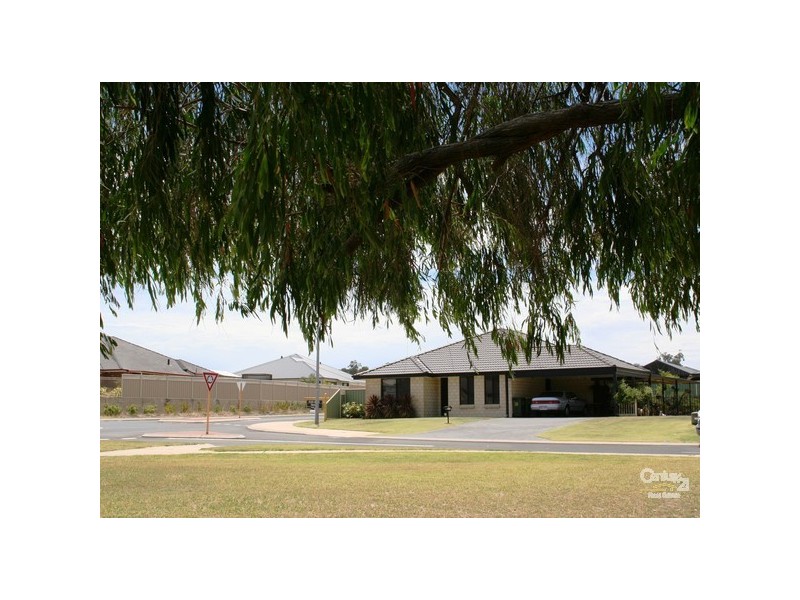 20 Vaughans Way, Australind WA 6233