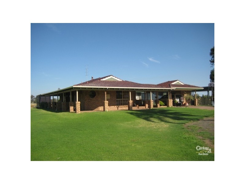 185 Ninth Street, Harvey WA 6220