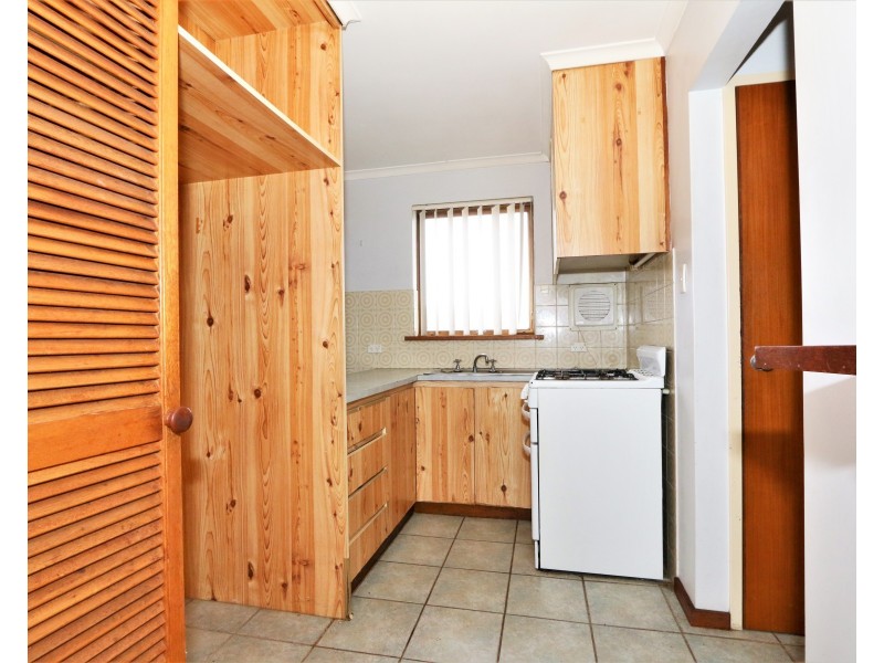 2/3 Greensell Street, Bunbury WA 6230