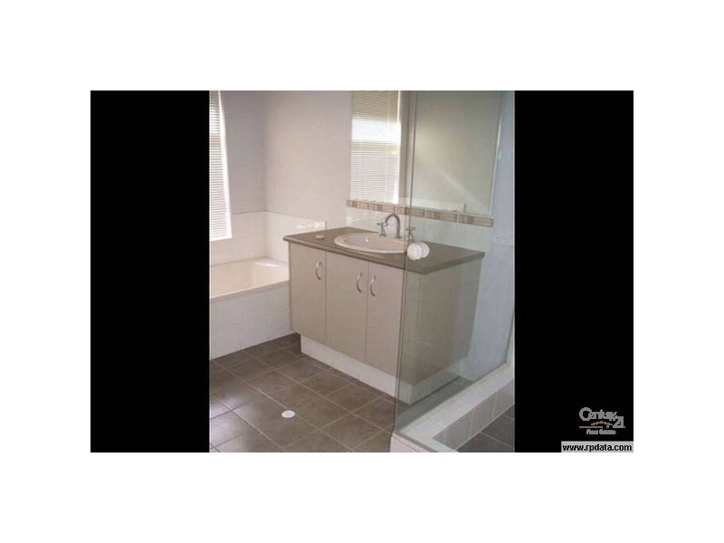 26 Peridot Street, Dalyellup WA 6230