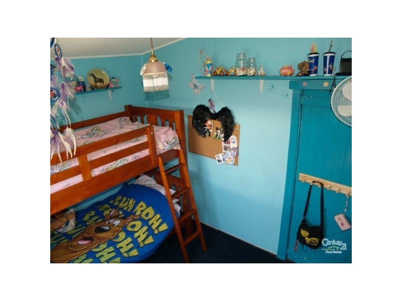 6 Third Street, Harvey WA 6220