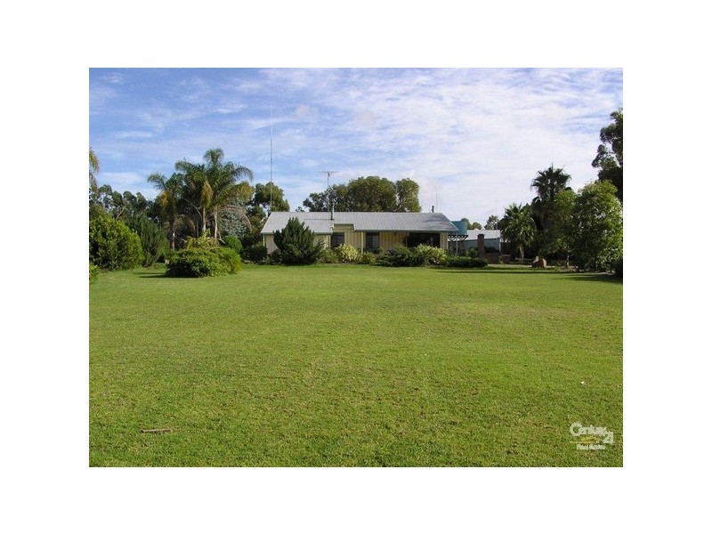 93 Alexander Road, Cookernup WA 6220