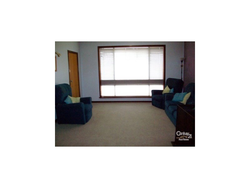 35 Evans Street, Collie WA 6225