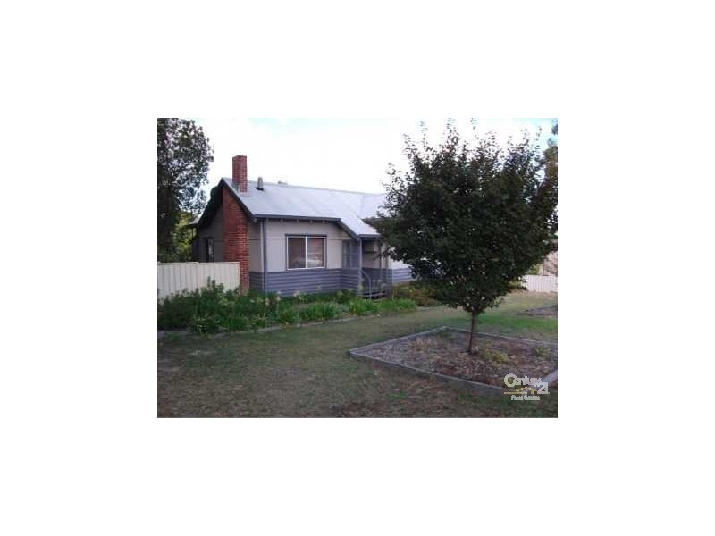 2 Hosking Street, Collie WA 6225