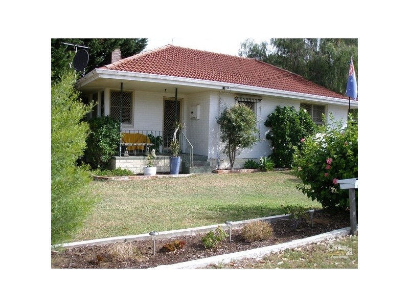 21 Island Queen Street, Withers WA 6230