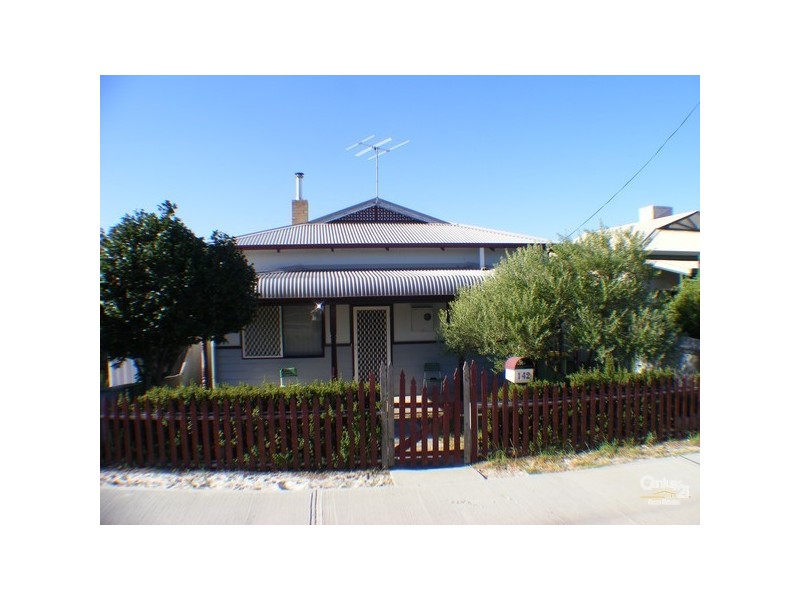 142 Wittenoom Street, Collie WA 6225