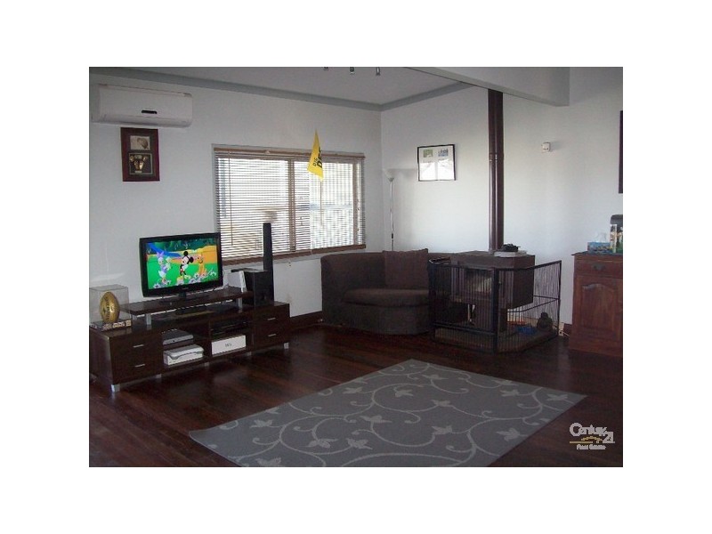 5 Doyle Street, Collie WA 6225