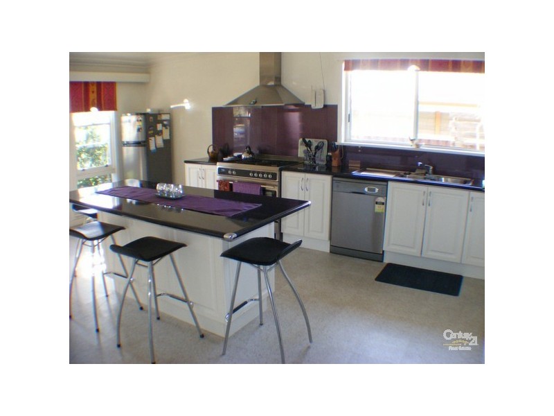 15 College Row, South Bunbury WA 6230