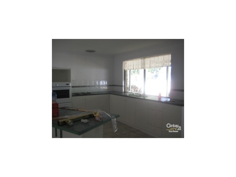 16 Allan Road, Binningup WA 6233