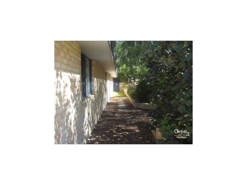 16 Allan Road, Binningup WA 6233