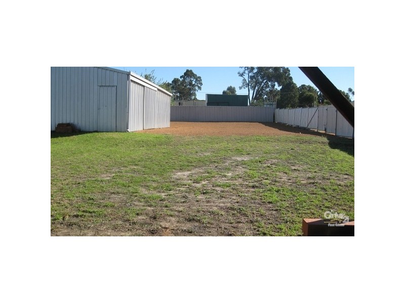 19 Evans Street, Collie WA 6225