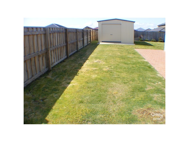 81 Burleigh Drive, Australind WA 6233