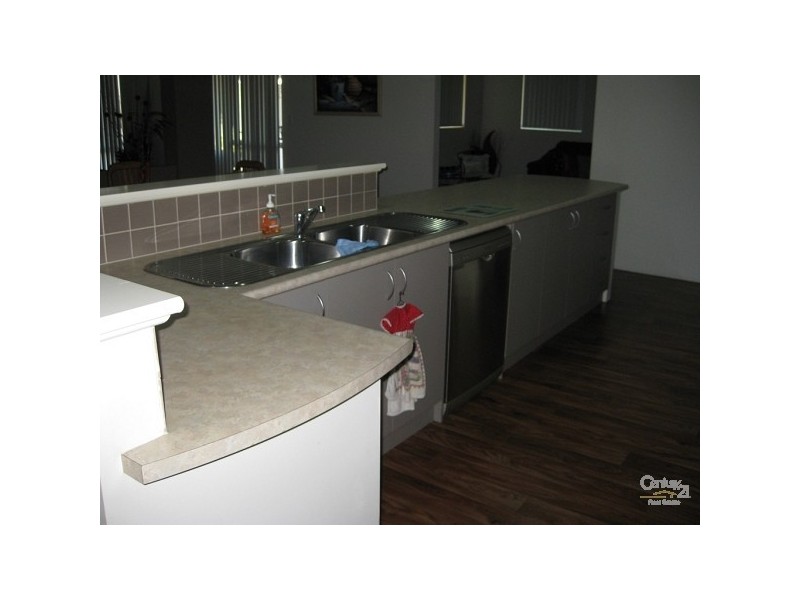 53 Leschenault Parade, Australind WA 6233