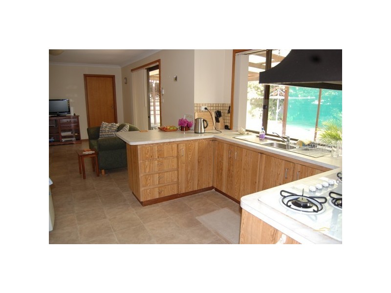 19 Montgomery Drive, Eaton WA 6232