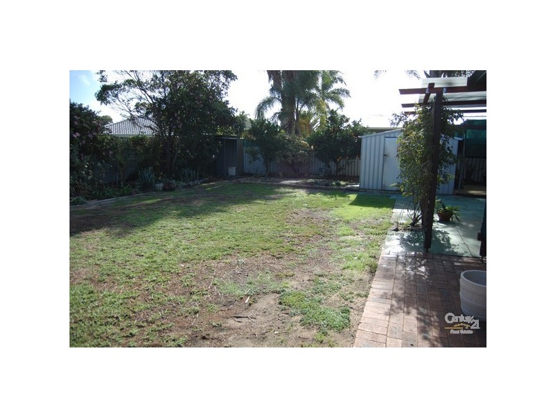 19 Montgomery Drive, Eaton WA 6232