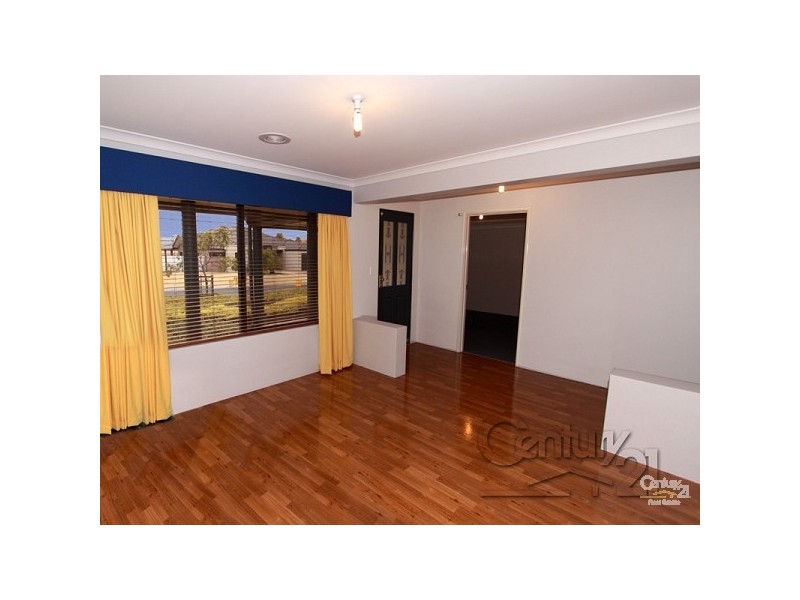 275 Norton Promenade, Dalyellup WA 6230