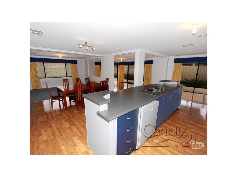 275 Norton Promenade, Dalyellup WA 6230