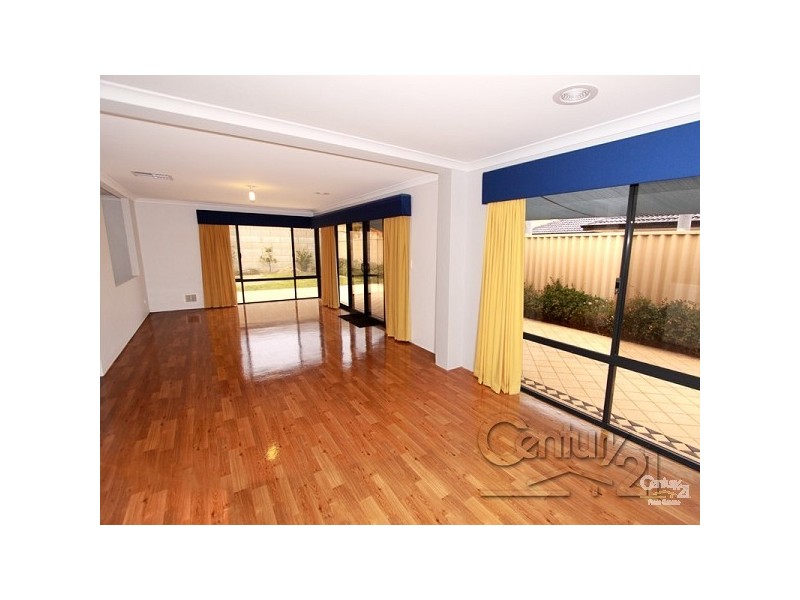 275 Norton Promenade, Dalyellup WA 6230