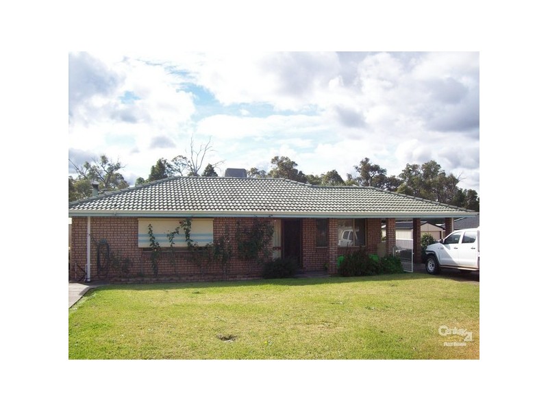 6 Clements Place, Collie WA 6225