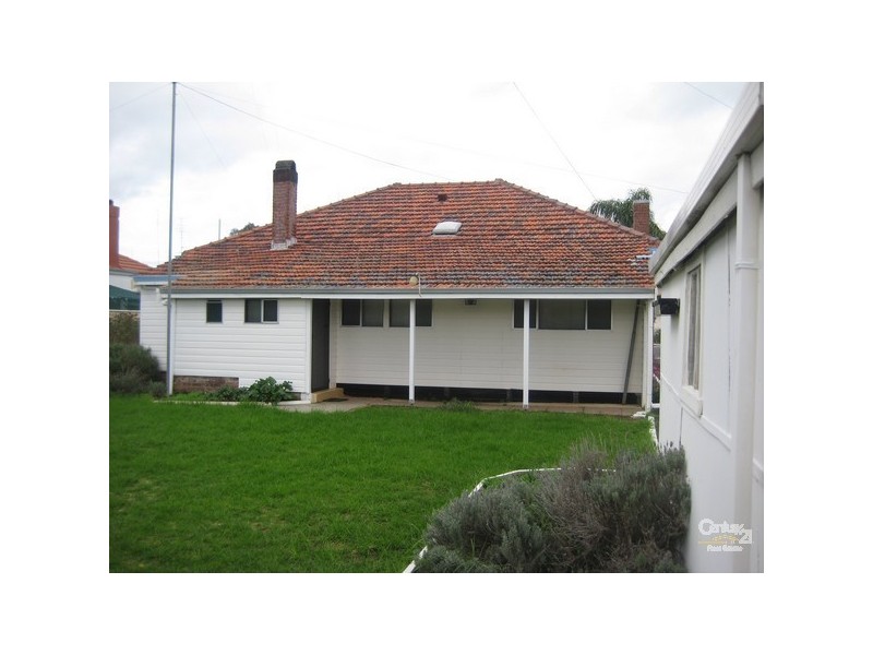 10 Grieves Street, Harvey WA 6220